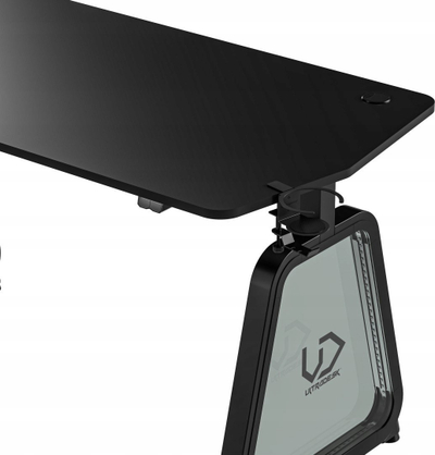 Tavolinë gaming Ultradesk BOOSTER, 136x70.5 cm, me drita RGB, e zezë