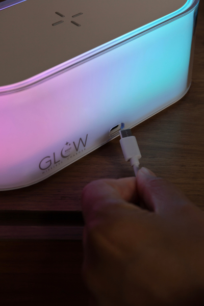 Llampë nate dhe karikues wireless Proove Multicolor Glow – 15W me ndriçim LED RGB dhe kontroll me prekje