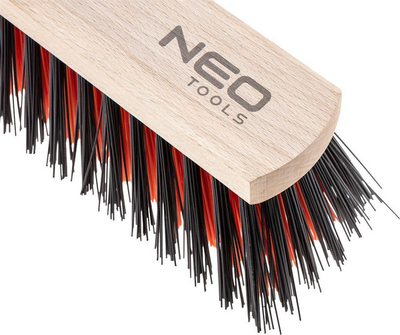 Fshesë rrugësh Neo Tools Street, 60 cm, trup druri, me mbajtës metalik