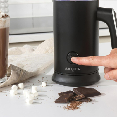 Shkumues qumështi Salter PRO, 500W, 240ml, i zi
