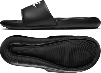 Papuqe Nike Victori One CN9675 002, nr.46, të zeza