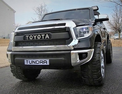 Makinë lodër ride-on Toyota Tundra, elektrike, 2 vende, e zezë
