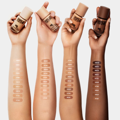 Fondatinë Make Up For Ever HD Skin, mbulim i mesëm, efekt natyral, bezhë