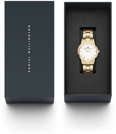 Orë për femra Daniel Wellington, e artë