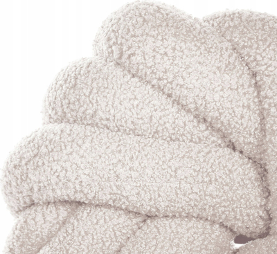 Jastëk dekorativ Knot Cushion Boucle, 31 x 31 cm, pelush, i bardhë