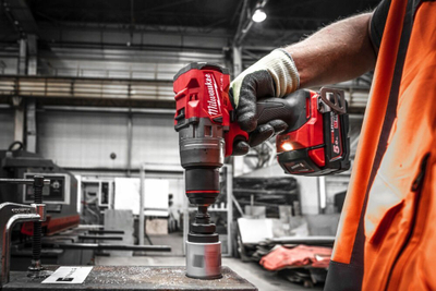 Set veglash pa kabllo Milwaukee M18 FPP6E3-502B, 18V, 2x 5Ah Li-Ion, e kuqe me të zezë