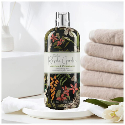 Xhel dushi për femra Baylis & Harding Verbena & Chamomile, 500 ml