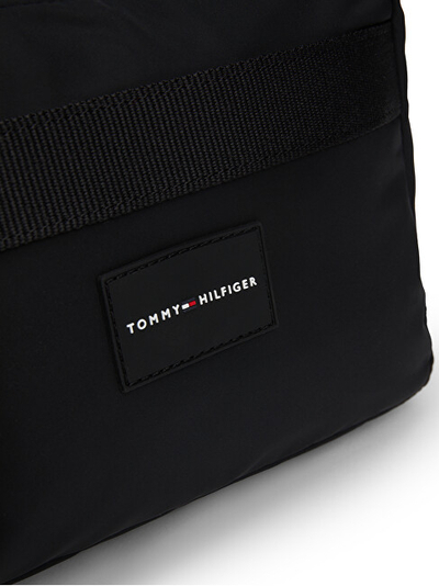 Çantë kozmetike për meshkuj Tommy Hilfiger, e zezë