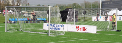Rrjetë futbolli YakimaSport 5 x 2 m, fije 4 mm, e bardhë