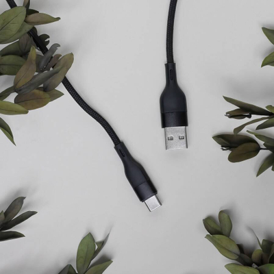 Kabllo Maxlife USB në USB C, 1m, 3A, najlon, e zezë