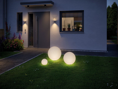 Dritë dekorative Paulmann Plug &amp; Shine LED Globe 50cm, për jashtë, e bardhë
