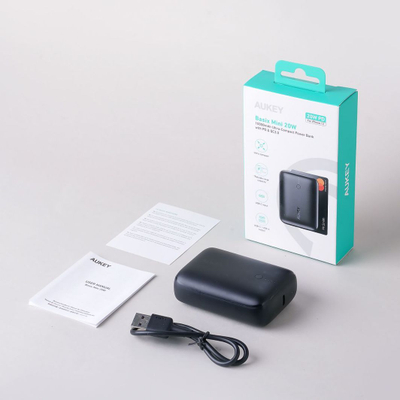 Powerbank Aukey PB-N83S, 10000 mAh, i zi