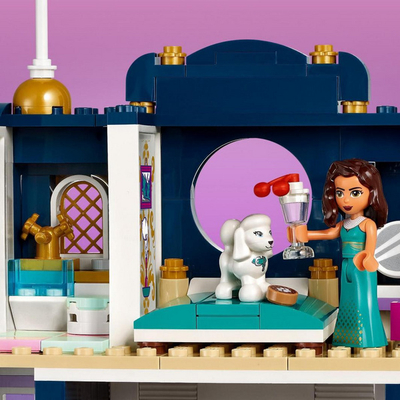 Set lodra LEGO Friends Great Hotel në Heartlake (41684), 1308 elemente
