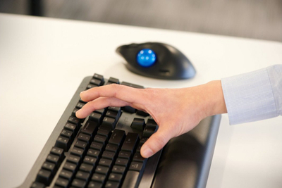 Maush trackball Kensington Ergo TB450, ergonomik, me kabllo, i zi