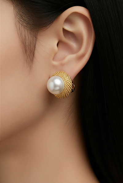 Set Elegant Gold me Perlë – Varëse, Vathë dhe Unazë