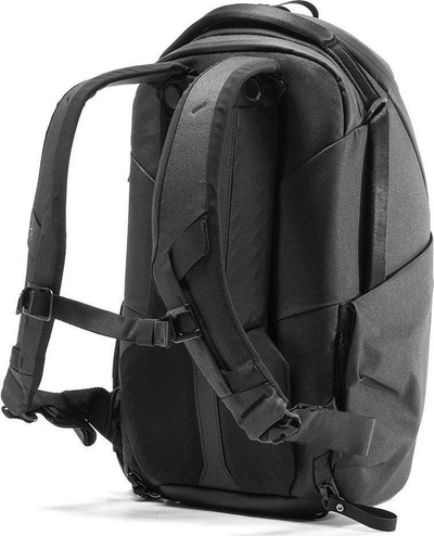 Çantë shpine Peak Design Everyday Zip V2 15L, e fortë, për laptop, ngjyrë e zezë