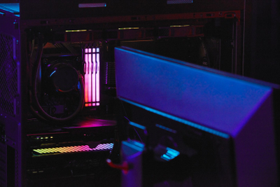 Memorie RAM Kingston FURY 128GB 5200MT/s DDR5 CL40 DIMM (4 x 32 GB) Beast RGB XMP