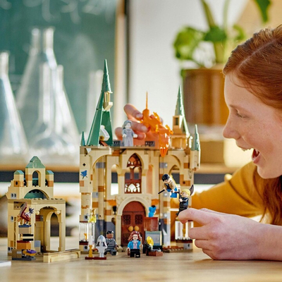 Set LEGO® Harry Potter™ 76413 Hogwarts: Chamber of Requirement, 587 pjesë