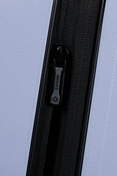Valixhe Kabine Me 4 Rrota Samsonite Essens 55/20 Cm, E Zgjerueshme Me Zinxhir Ngjyrë Lavender