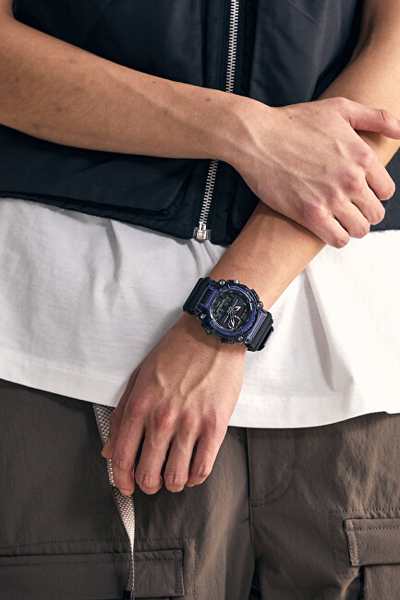 Orë sportive për meshkuj Casio, e zezë