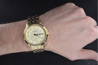 Orë dore Citizen BF2013-56PE