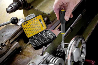 Set bitash Stanley 13-902, 61 copë, 1/4", me kuti praktike