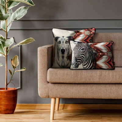 Jastëk dekorativ Eurofirany 404803, 45x30cm, motiv zebre, beige burgundy