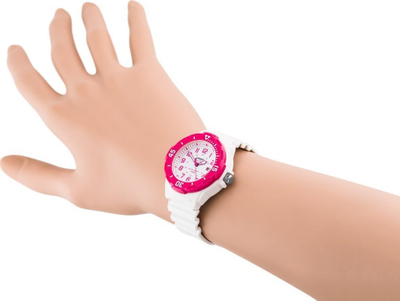 Ora dore CASIO LRW-200H-4B, analoge, rezistente ndaj ujit, rozë e bardhë