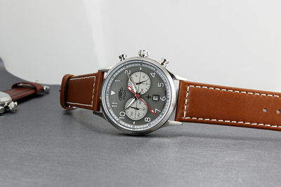 Orë dore Prim Pilot Chronograph - C