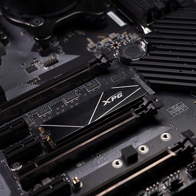 SSD i brendshem A-DATA XPG GAMMIX S70 BLADE, 8TB, PCIe 4x4, e zeze