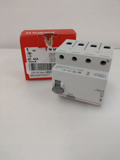 Ndërprerës diferencial Legrand RX3 402075, 4P 40A, 30mA tip A, gri