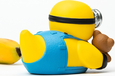 Figurë koleksionuese Numskull TUBBZ Minions Bob, prej vinili, me kuti për me e pa nga jashtë, shumëngjyrëshe