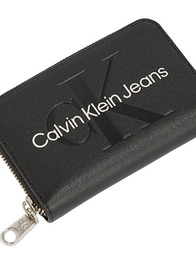 Kuletë për femra Calvin Klein mCK5202, e zezë