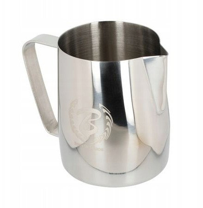 Ибрик за млеко Barista Space Milk Jug, 600ml, нерѓосувачки челик, полиран сребрен