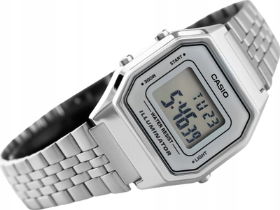 Orë digjitale Casio LA680WA 7D, sportive, që s’e ha uji, e bardhë