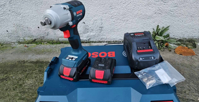 Çelës goditës me bateri Bosch Professional GDS 18V-450 HC, 18V, 2x4.0Ah ProCORE, blu