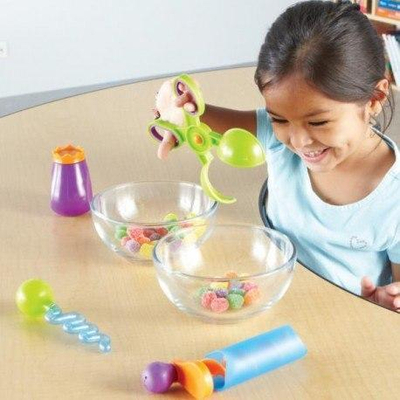 Set lodrash shqisore Learning Resources Sand & Water, për zhvillim të dorës, 4 pjesë, me ngjyra të ndryshme