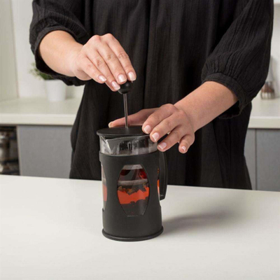 French press NAVA Misty, 0.6L, xham që s’i gjen gjë nga nxehtësia, i zi