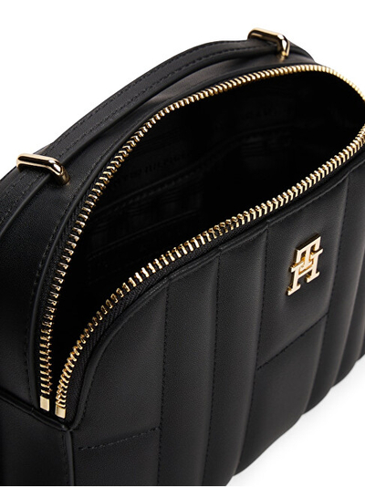 Çantë krahu për femra Tommy Hilfiger, e zezë