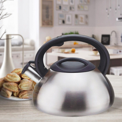 Çajnik Maestro MR-1306, 3L, çelik inox, argjendtë me dorezë të zezë