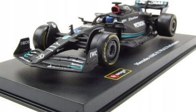 Model makine Bburago F1 Mercedes Benz W14 2023, George Russell, shkalla 1:43, i zi