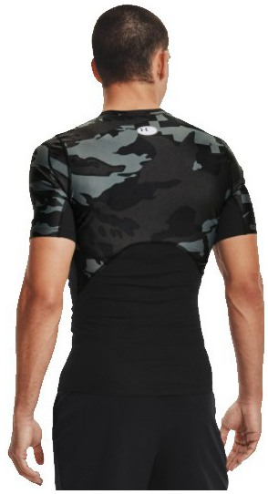 Maicë për meshkuj Under Armour, e zezë
