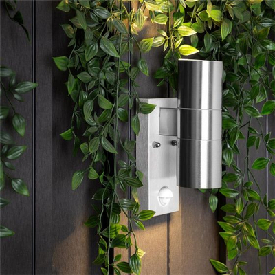 Ѕидна светилка Smartwares 5000.257L, 70W, со сензор за движење, хром