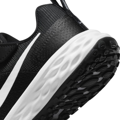 Atlete për kalamaj Nike Revolution 6, të lehta, Black White Dark Grey