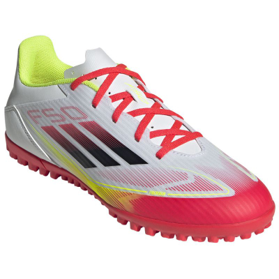 Këpucë futbolli Adidas F50 Club TF M IE1225, taban gome për bar sintetik, për burra, të bardha me ngjyra
