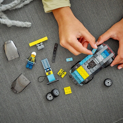 Set LEGO® City 60383 Electric Sports Car, 95 pjesë