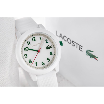 Orë dore për kalamaj Lacoste 12.12, analoge, me rrip silikoni, e bardhë