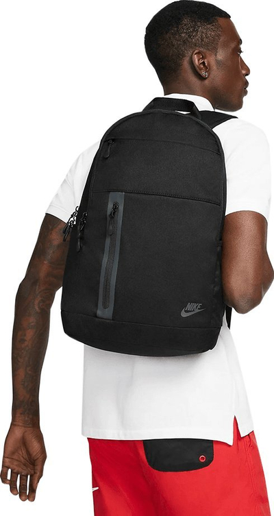 Çantë shpine Nike Elemental Premium DN2555, 21L, për laptop 15", e zezë