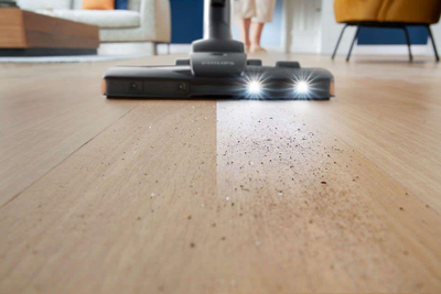 Fshesë me korrent Philips FC9747 / 09, e zezë
