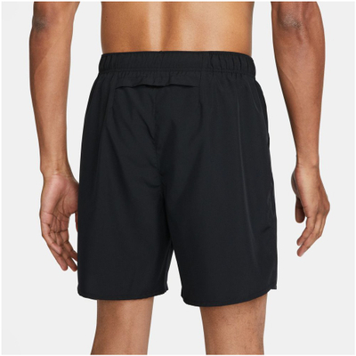 Shorce Nike Dri Fit Challenger për burra, material Dri Fit, me xhepa, i zi